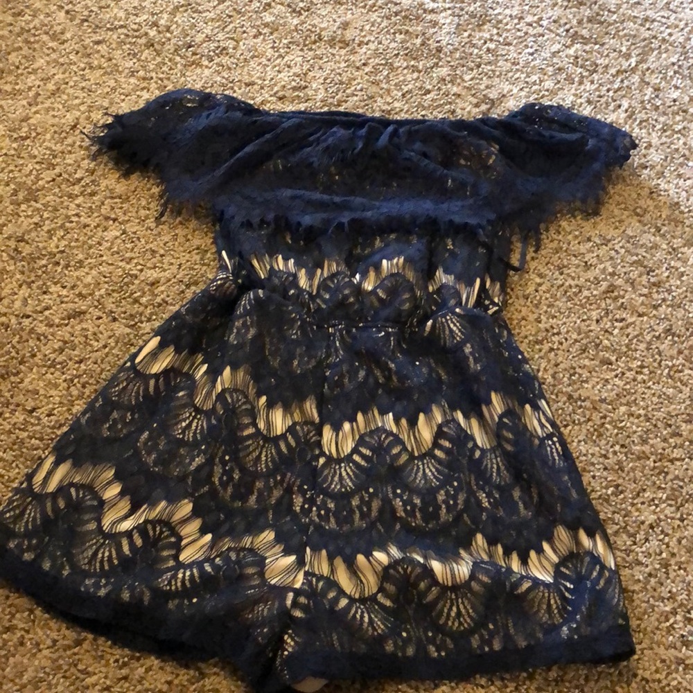 Romper off the shoulder